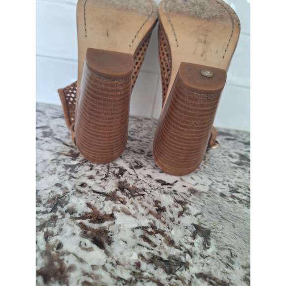 Rag & Bone Wyatt Brow Perforated Leather Slingback‎ Heeled Sandals Size 37 - Picture 6 of 7